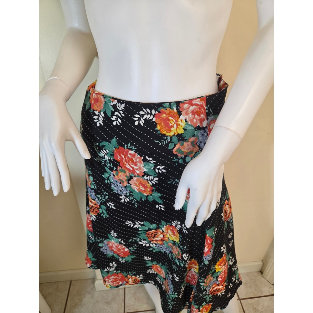 Walter‎ Baker Black Floral Handkerchief Hem Midi Skirt Size 2 Rose Pinstripe - Picture 8 of 8